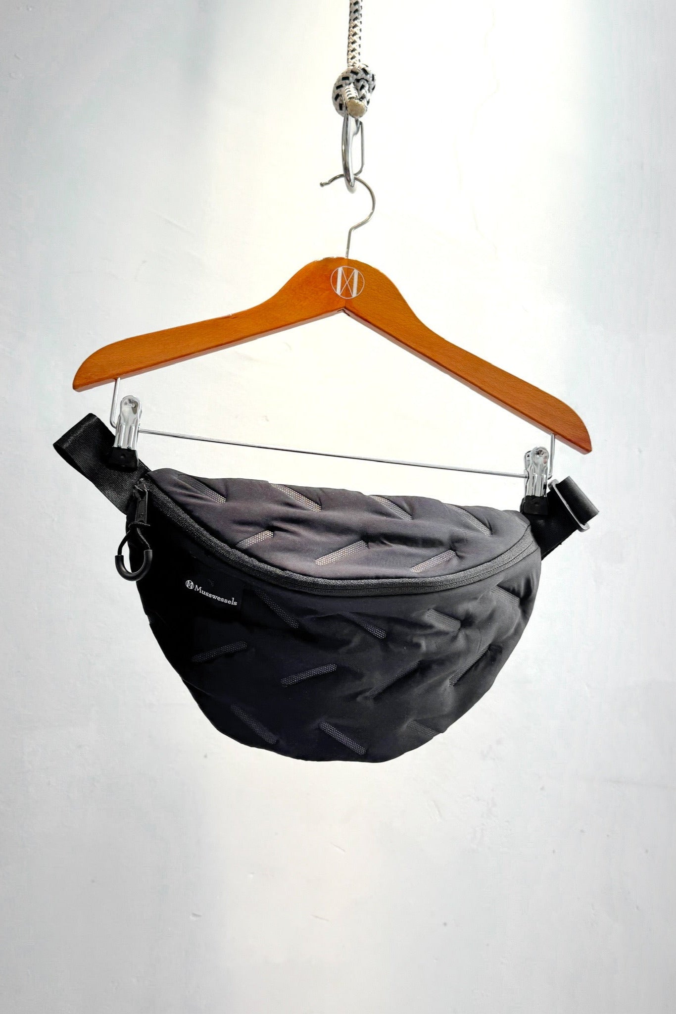 HIPBAG