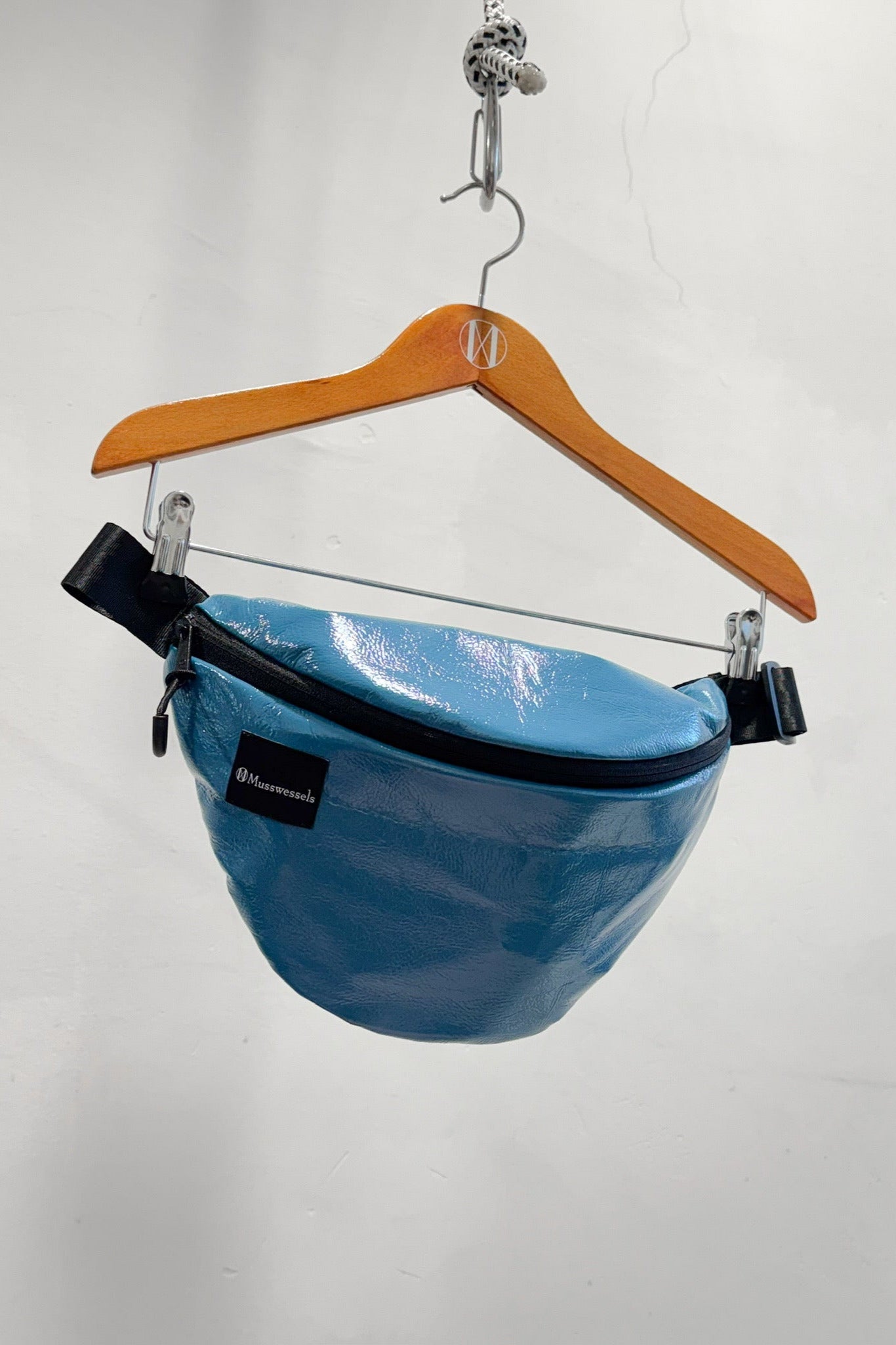 HIPBAG