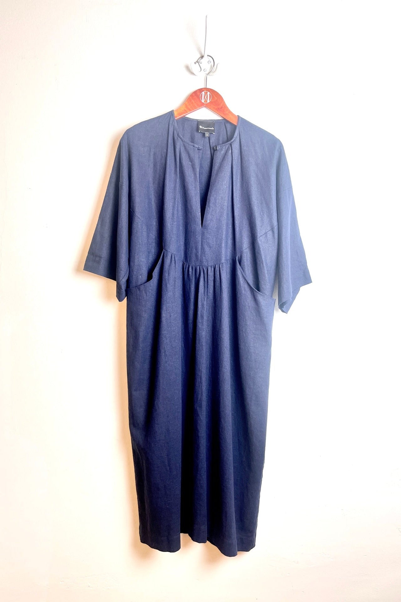 KLEID MENO